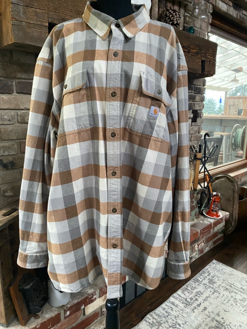 Carhartt Plaid Loose Fit Shirt Jacket in Brown, Cream & Gray 3XL loose fit
